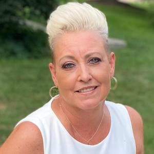 Meet your Posher, Lynne